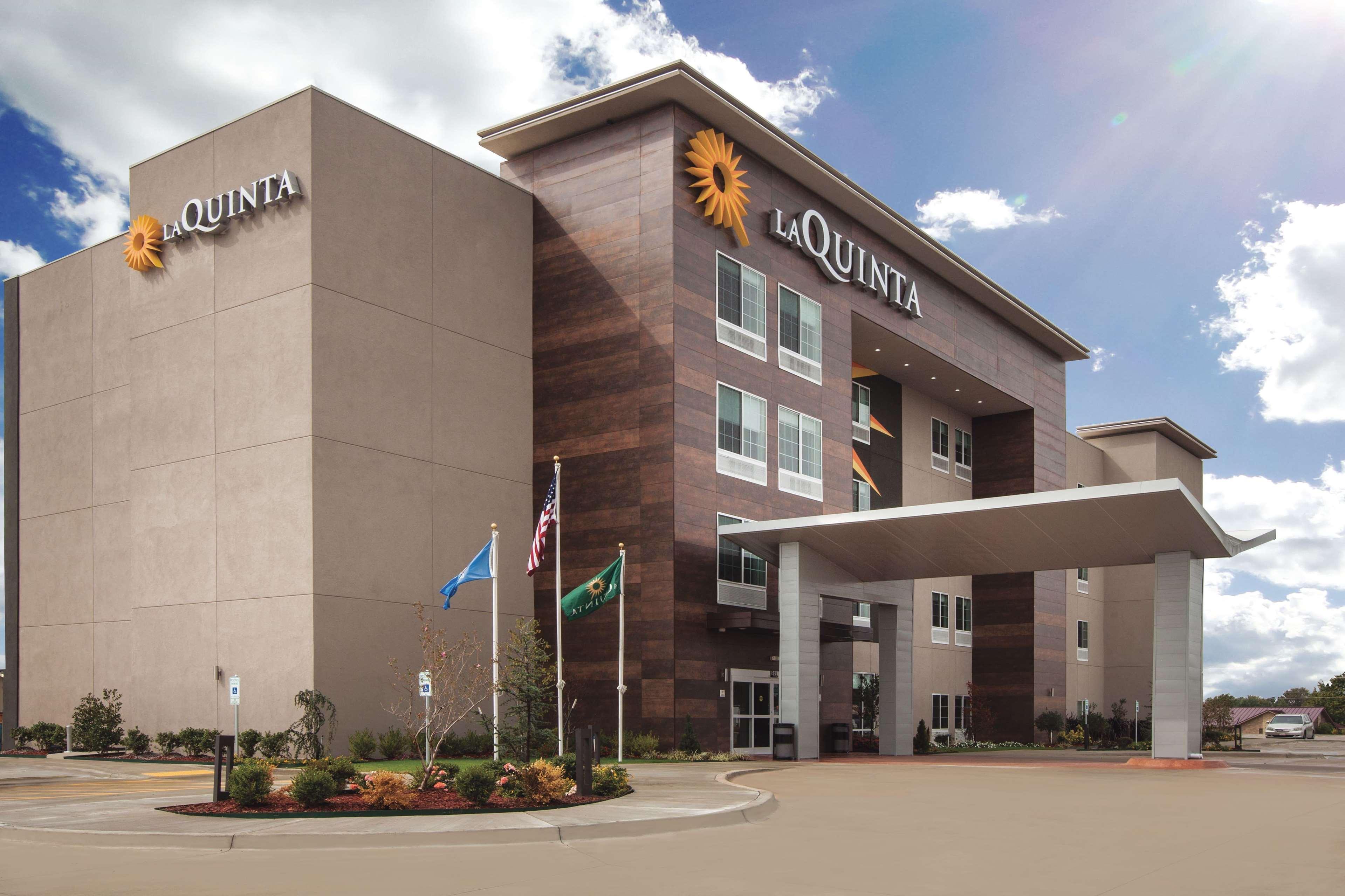 La Quinta By Wyndham Raleigh Downtown North Hotel Exterior foto